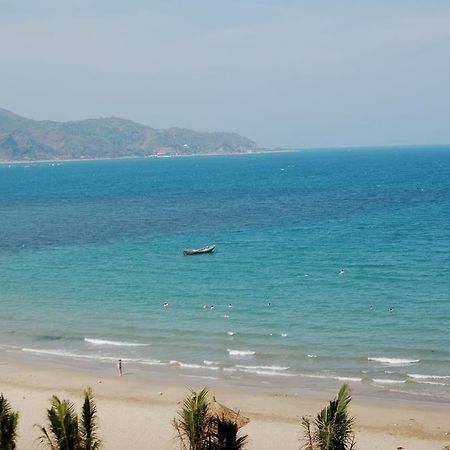 Minh Nhat Hotel Nha Trang Luaran gambar